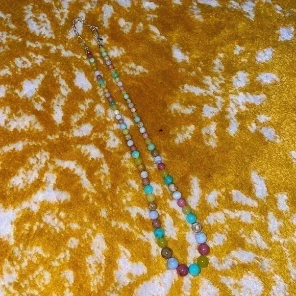 Semi precious stone necklace with sterling silver hardware NWOT - Picture 1 of 3